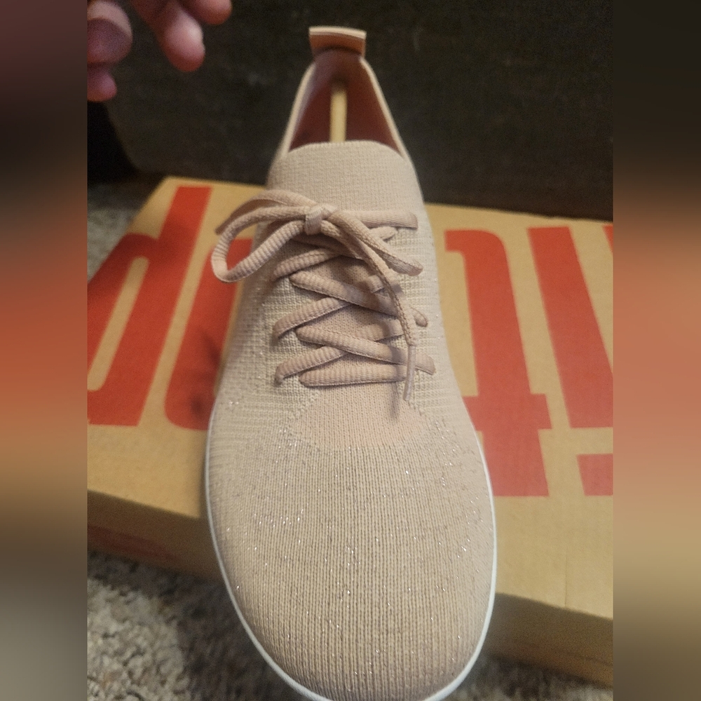 Fitflop Women's Knit Lace-Up Sneakers in Beige/Rose Gold.New in box - Picture 2 of 8